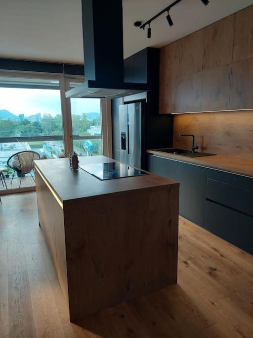 Luxury Apartment Любляна Екстериор снимка